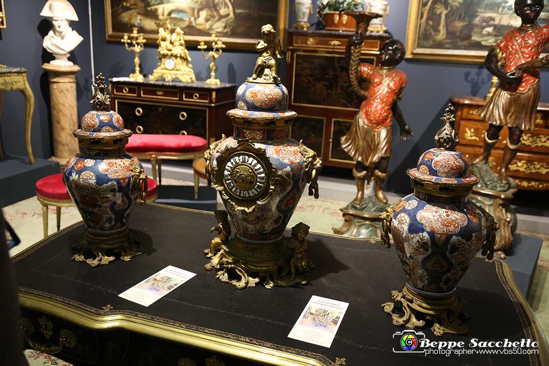 VBS_3885 - APART - Art & Antiques Fair.jpg